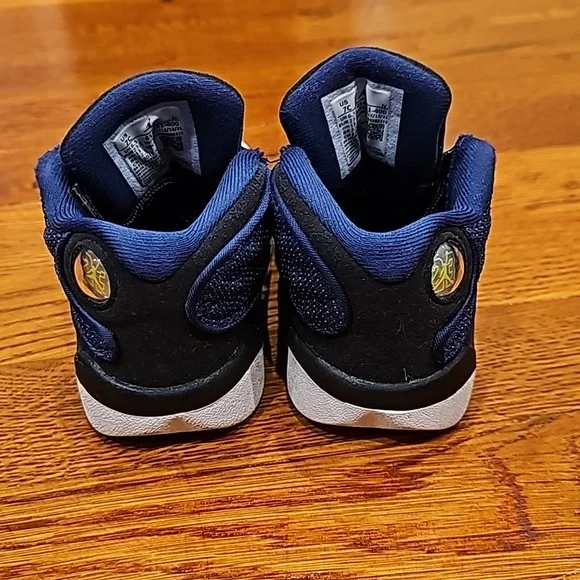 Jordan 13 Retro - Picture 4 of 6